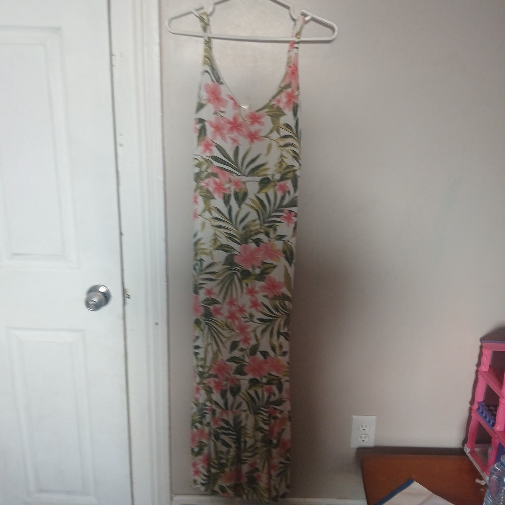Hurley Tropical Floral Maxi Dress